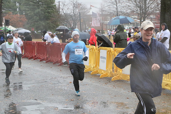 Finish5Mile_1507