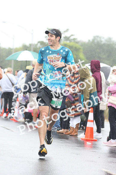 FinishHalf_0121