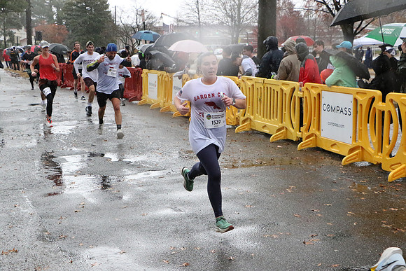 Finish5Mile_0408