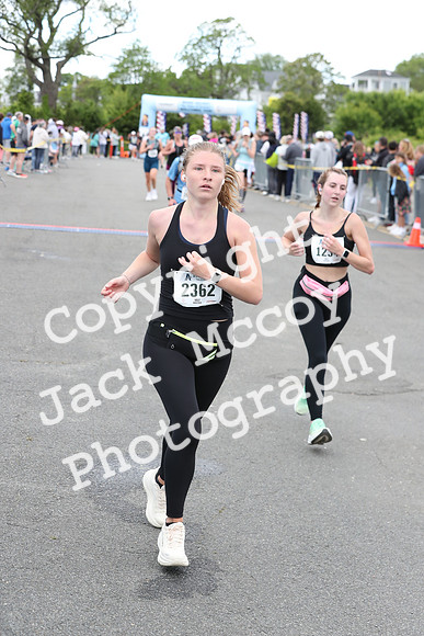 FinishHalf_2144