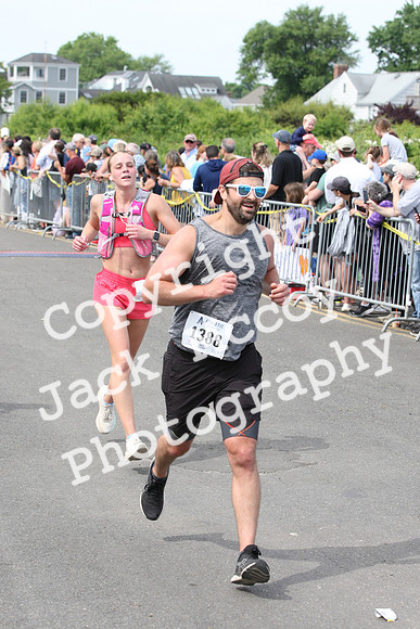 FinishHalf_0801