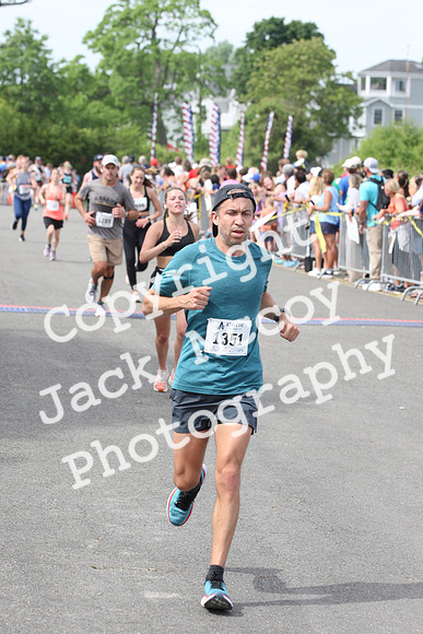 FinishHalf_0755