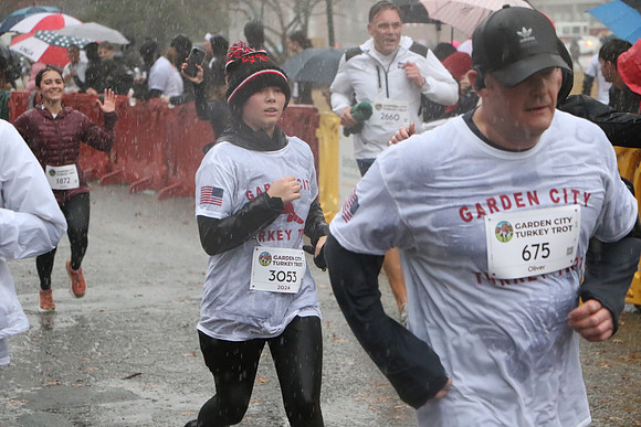 Finish5Mile_1213