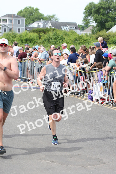 FinishHalf_0823