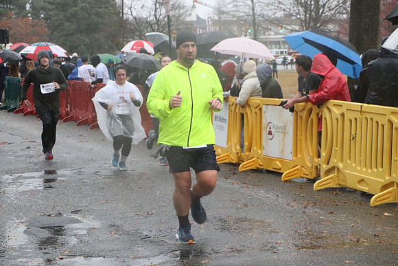 Finish5Mile_0916
