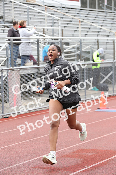 FinishHalf_0818