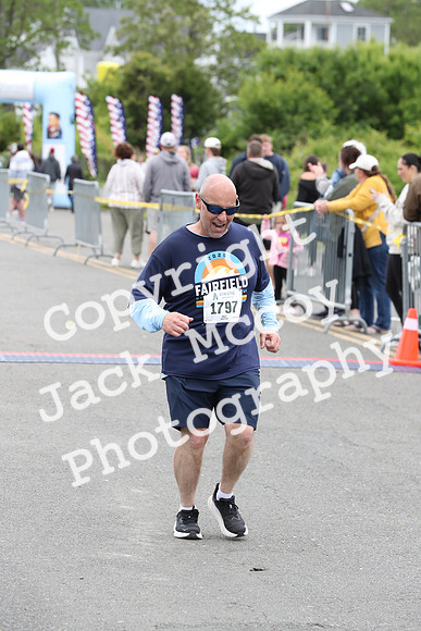 FinishHalf_2456