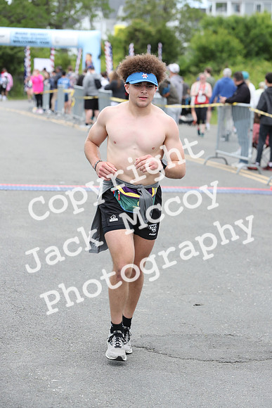 FinishHalf_2324