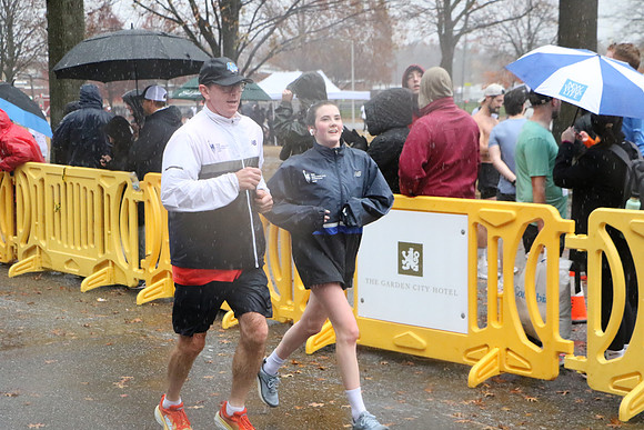 Finish5Mile_1025
