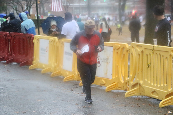 Finish5Mile_1776
