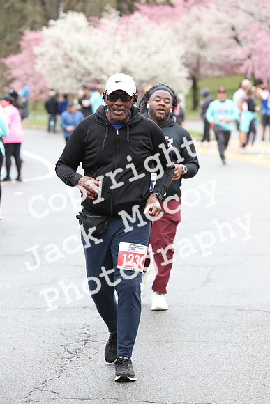 Finish_1557