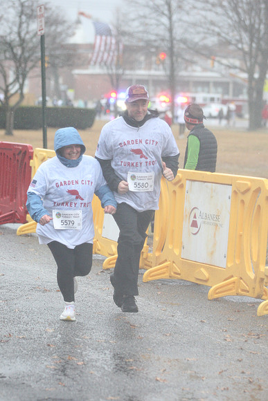 FinishFunRun_0738
