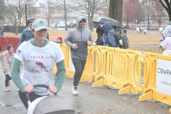 FinishFunRun_0584