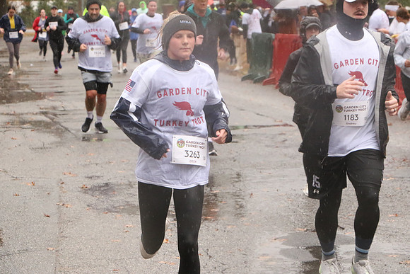 Finish5Mile_1528