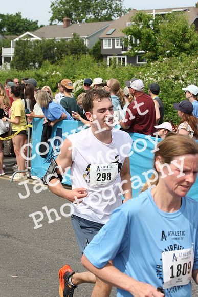 FinishHalf_0683