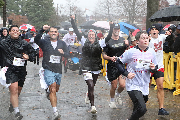 Finish5Mile_1053