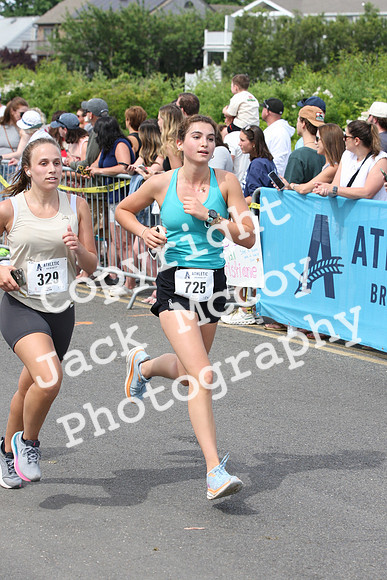 FinishHalf_1142
