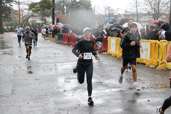 Finish5Mile_0414