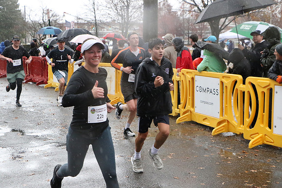 Finish5Mile_0416
