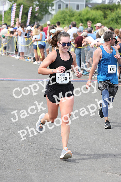 FinishHalf_1137