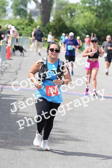 FinishHalf_2086