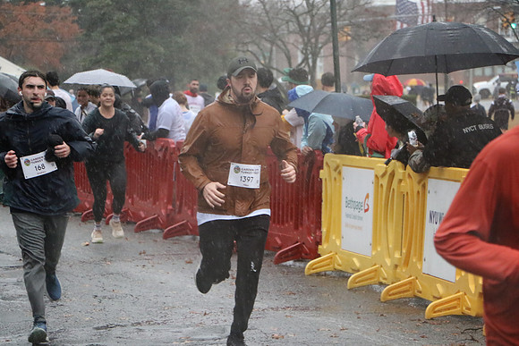 Finish5Mile_1354