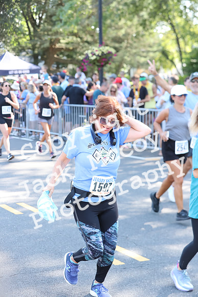 Finish_2437
