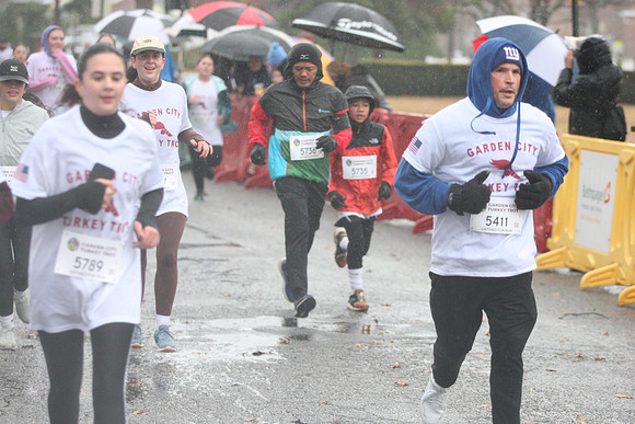 FinishFunRun_0315