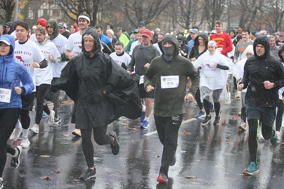 Start5Mile_0095