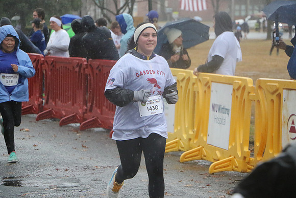 Finish5Mile_1758