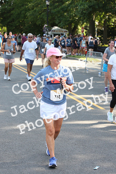 Finish_2433