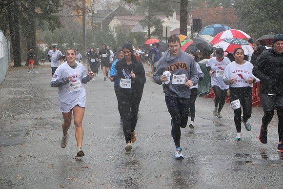 Finish5Mile_1195