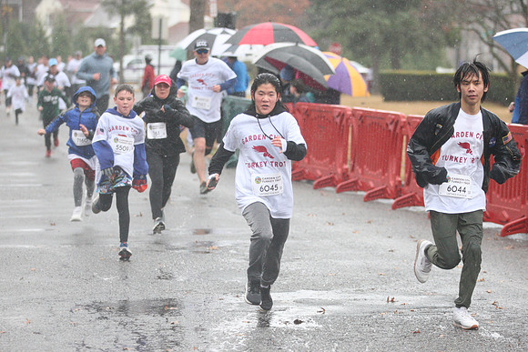 FinishFunRun_0230