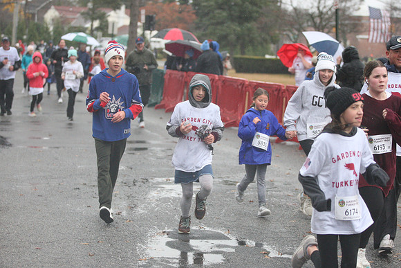 FinishFunRun_0475