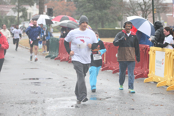 FinishFunRun_0376