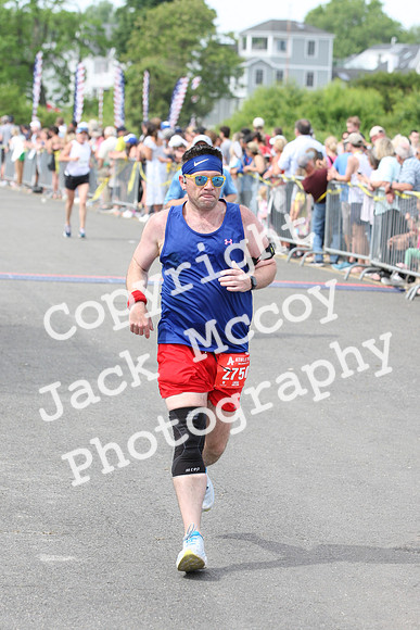 FinishHalf_1070