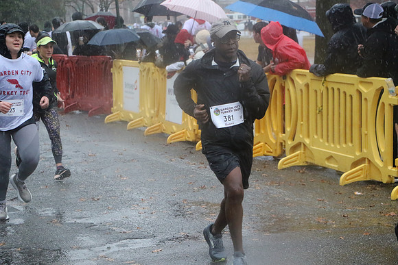 Finish5Mile_1184