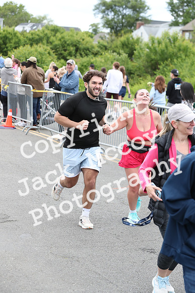 FinishHalf_2431