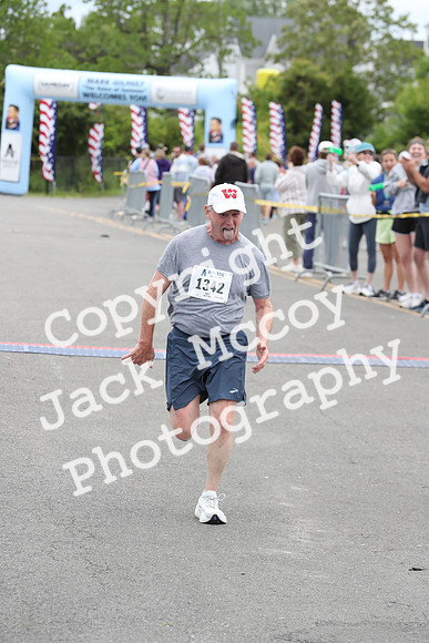 FinishHalf_2430