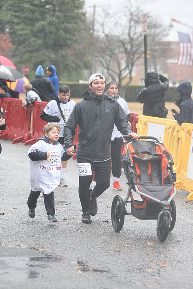 FinishFunRun_0553