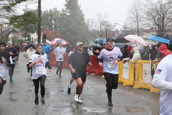 Finish5Mile_1143