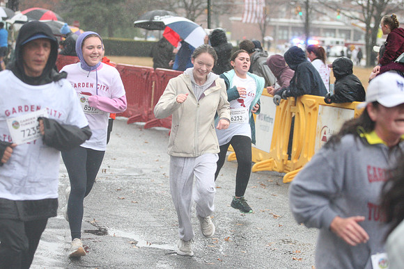 FinishFunRun_0320