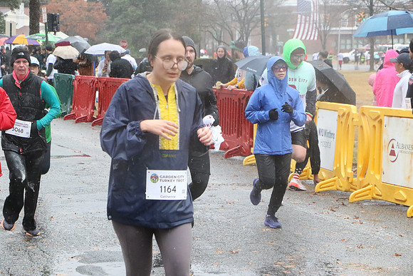 Finish5Mile_1540