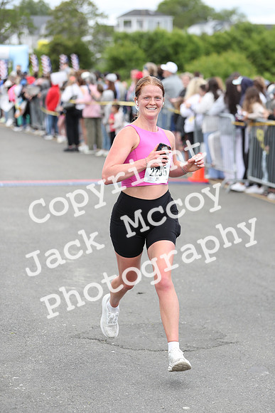 FinishHalf_0943