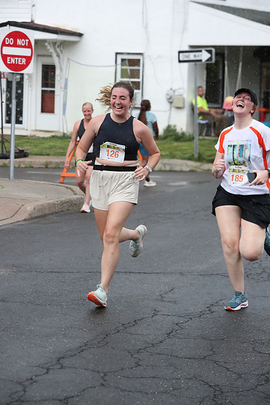 Finish_1049
