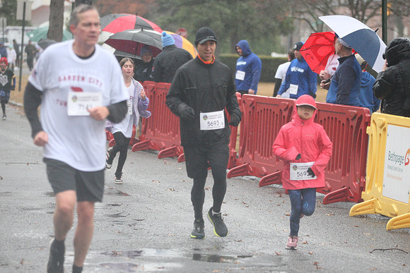 FinishFunRun_0440