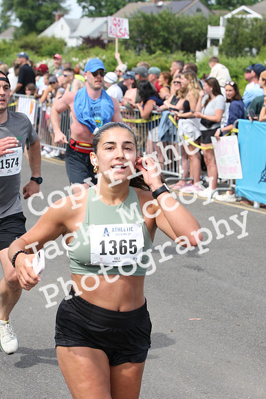 FinishHalf_1198