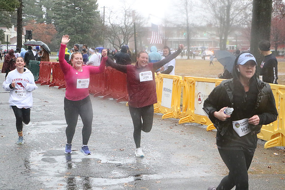Finish5Mile_1783
