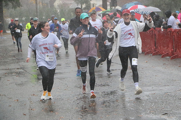 Finish5Mile_1225