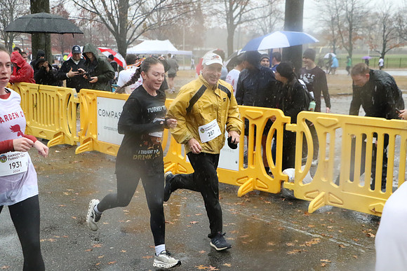 Finish5Mile_1334
